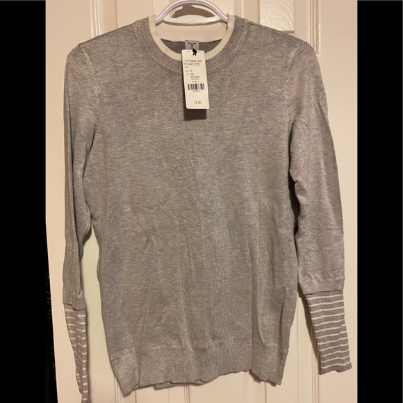 Tristan Gray Crew Neck Sweater - Picture 2 of 2
